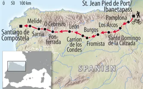 Karte des Jakobswegs mit Fahrradsymbolen. Die Route führt von St. Jean Pied de Port über Pamplona, Burgos, León nach Santiago de Compostela.